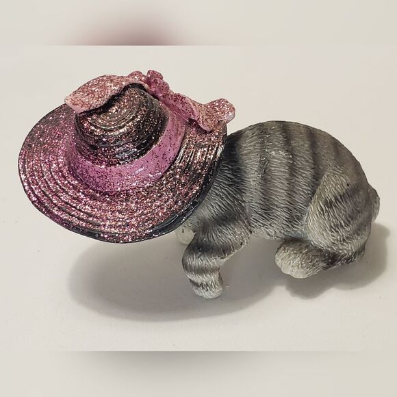 MSR Imports Inc Cat with Fancy Pink Hat Figurine Collectible - Picture 4 of 5